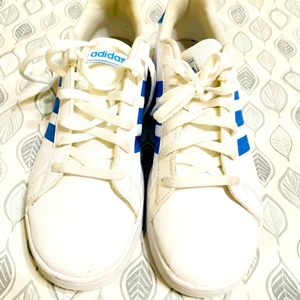 White with blue sparkle Adidas size 4.5 that equals 6.5 W